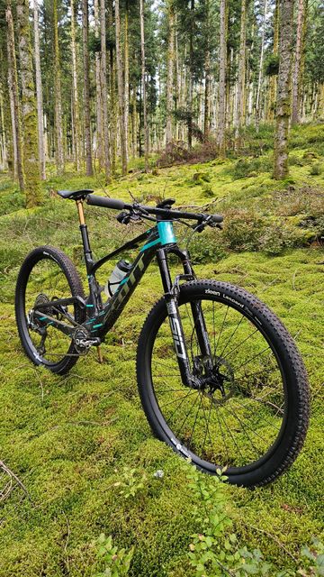 Brugt Scott Spark Supercsonic 2024 Mountainbike — billede 2 af 5