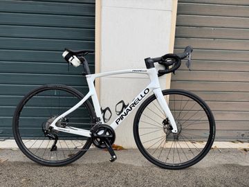 Gebrauchtes Pinarello X1 105 2024 2024 Road & Gravel, Weiß — Bild 2 von 3