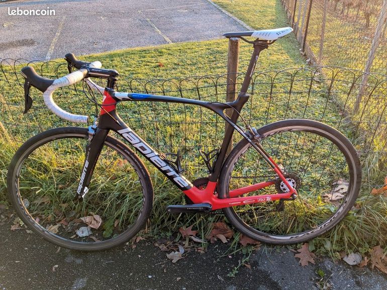 Used Lapierre Lapierre Xelius SL FDJ 2017 Road & Gravel, Schwarz — image 3 of 7