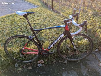 Used Lapierre Lapierre Xelius SL FDJ 2017 Road & Gravel, Schwarz — image 1 of 7