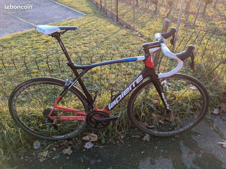 Used Lapierre Lapierre Xelius SL FDJ 2017 Road & Gravel, Schwarz — image 1 of 7