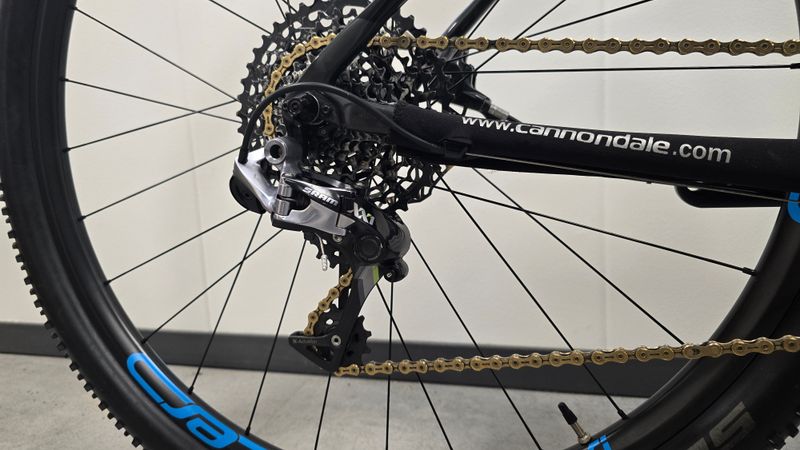 Używany Cannondale F-Si 2015 2015 Mountainbike — zdjęcie 2 z 7