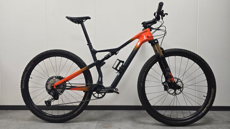 Käytetty Cannondale Scalpel Carbon 2 2022 2022 MTB