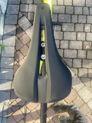 Tweedehands Giant Revolt Advanced Pro 0 2026 2026 Road & Gravel — afbeelding 4 van 18