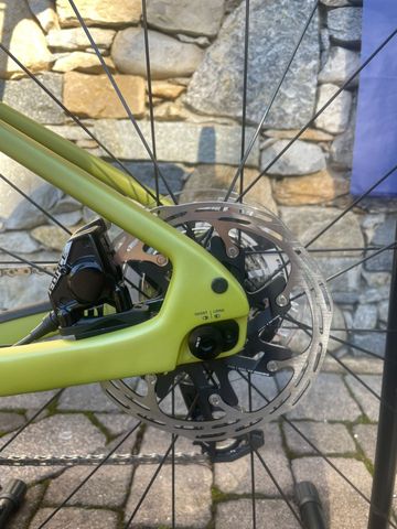 Tweedehands Giant Revolt Advanced Pro 0 2026 2026 Road & Gravel — afbeelding 8 van 18