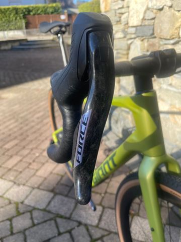 Tweedehands Giant Revolt Advanced Pro 0 2026 2026 Road & Gravel — afbeelding 3 van 18