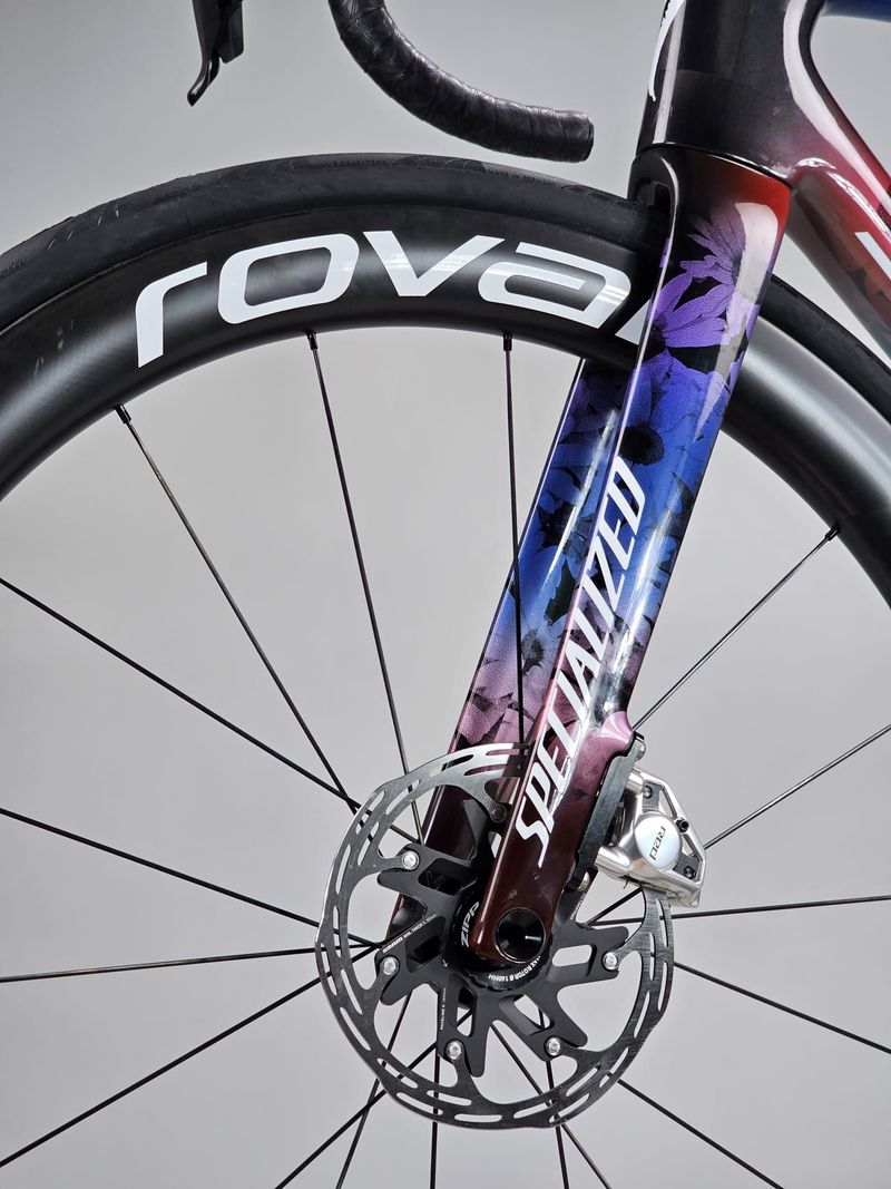 Used Specialized Tarmac SRAM Red eTap AXS 2026 Road & Gravel, Purple — image 7 of 20