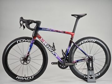 Used Specialized Tarmac SRAM Red eTap AXS 2026 Road & Gravel, Purple — image 16 of 20