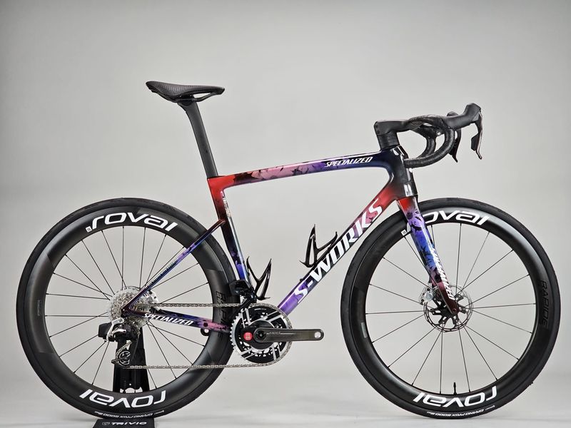 Used Specialized Tarmac SRAM Red eTap AXS 2026 Road & Gravel, Purple — image 1 of 20