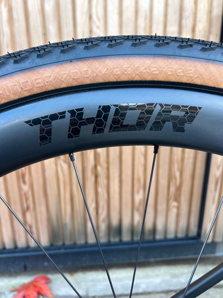 Used Specialized Diverge Comp Carbon 2021 2021 Road & Gravel, Black — image 6 of 15