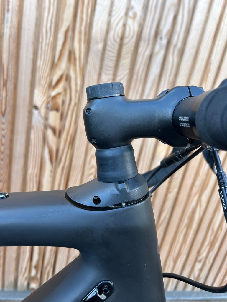 Used Specialized Diverge Comp Carbon 2021 2021 Road & Gravel, Black — image 8 of 15