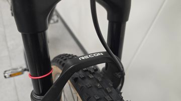 Used Trek Procaliber 9.6 2018 2018 Mountainbike, Black, 27.5, 29 — image 6 of 8