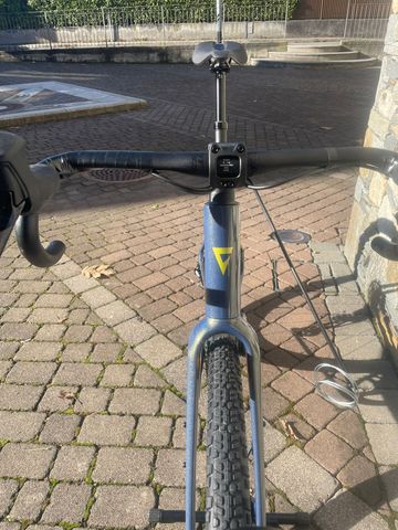 Tweedehands Giant Revolt Advanced 1 2026 2026 Road & Gravel — afbeelding 9 van 14