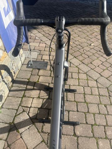 Used Giant Revolt 0 2026 2026 Road & Gravel, Black — image 7 of 11
