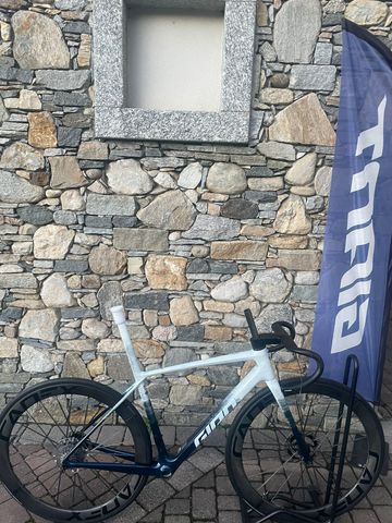 Used Giant TCR Advanced SL Frameset Polar Tide Frameset 2026 Road & Gravel