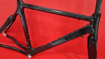 Used Kuota K-FACTOR CARBON Frameset 2012 Road & Gravel, Black — image 2 of 6