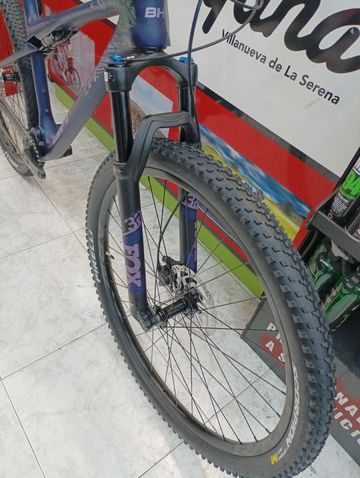 BH LYNX SLS 2026 Mountainbike de segunda mano, Morado — imagen 4 de 7