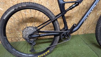 Used Orbea OIZ H10 2023 2023 Mountainbike — image 3 of 5