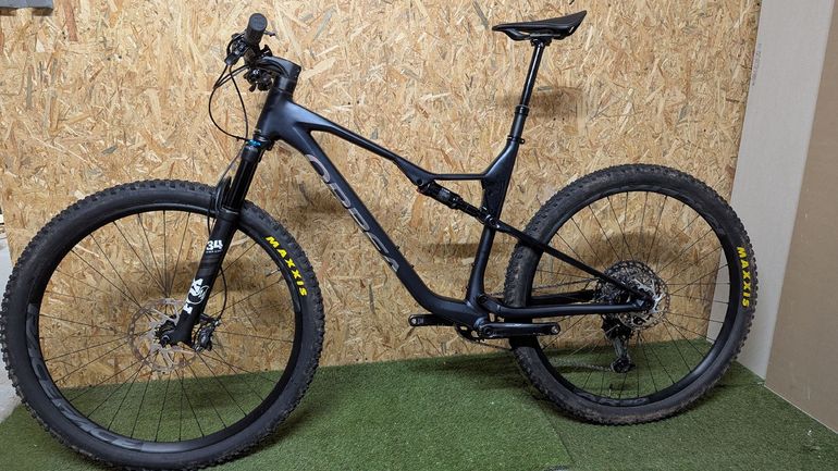 Used Orbea OIZ H10 2023 2023 Mountainbike — image 2 of 5