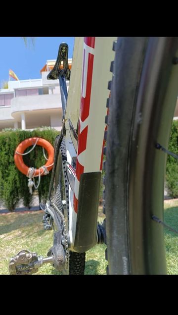 Used Trek Procaliber 9.8 2023 2023 Mountainbike, White, 29 — image 6 of 6