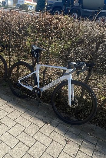 Used CUBE AGREE C:62, ONE 2025 2025 Road & Gravel, Light Gray — image 2 of 3