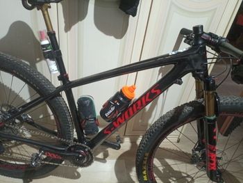 Used Specialized Epic 2019 Mountainbike, Black — image 4 of 9
