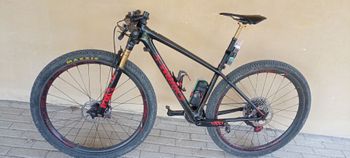 Used Specialized Epic 2019 Mountainbike, Black — image 6 of 9