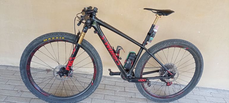 Used Specialized Epic 2019 Mountainbike, Black — image 6 of 9