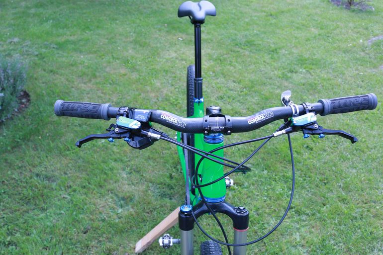 Used Nicolai ARGON ROCC 2013 Mountainbike, Green — image 2 of 18