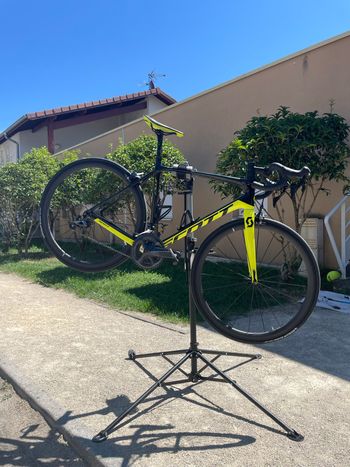 Scott, Addict 10 2019