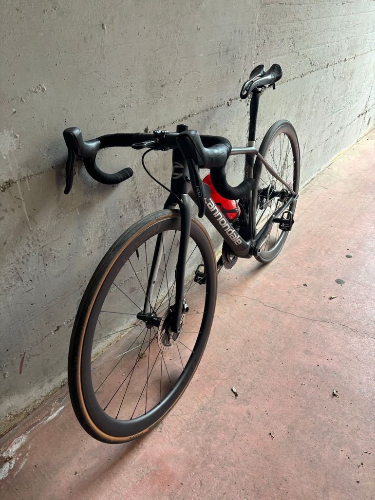 Used Cannondale Synapse Carbon Disc RED eTap 2018 2018 Road & Gravel, Schwarz — image 2 of 6