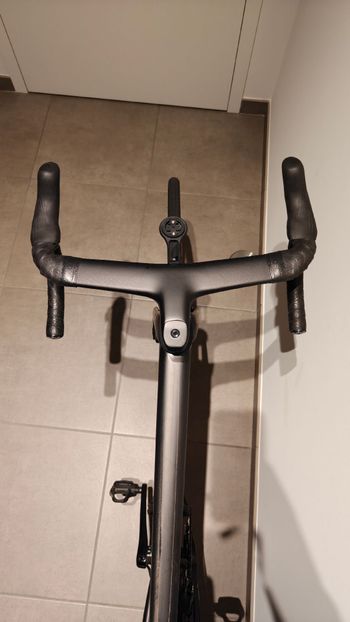 Used Specialized S-Works Tarmac SL8 - Shimano Dura-Ace Di2 2026 2026 Road & Gravel, Black — image 8 of 9