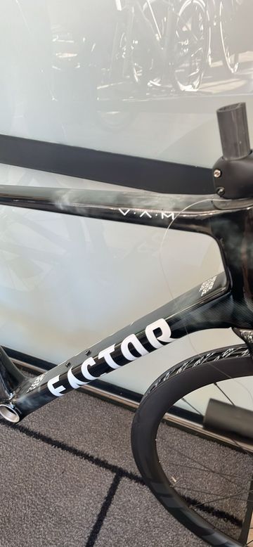 Used Factor 02 2024 Road & Gravel, Black — image 3 of 8