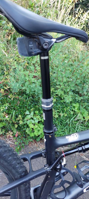 Used Specialized Epic SRAM X01 Eagle AXS 2022 Mountainbike, Black — image 6 of 8
