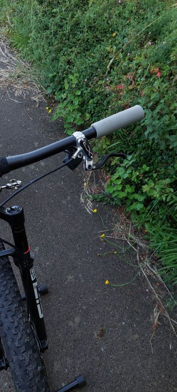 Used Specialized Epic SRAM X01 Eagle AXS 2022 Mountainbike, Black — image 2 of 8