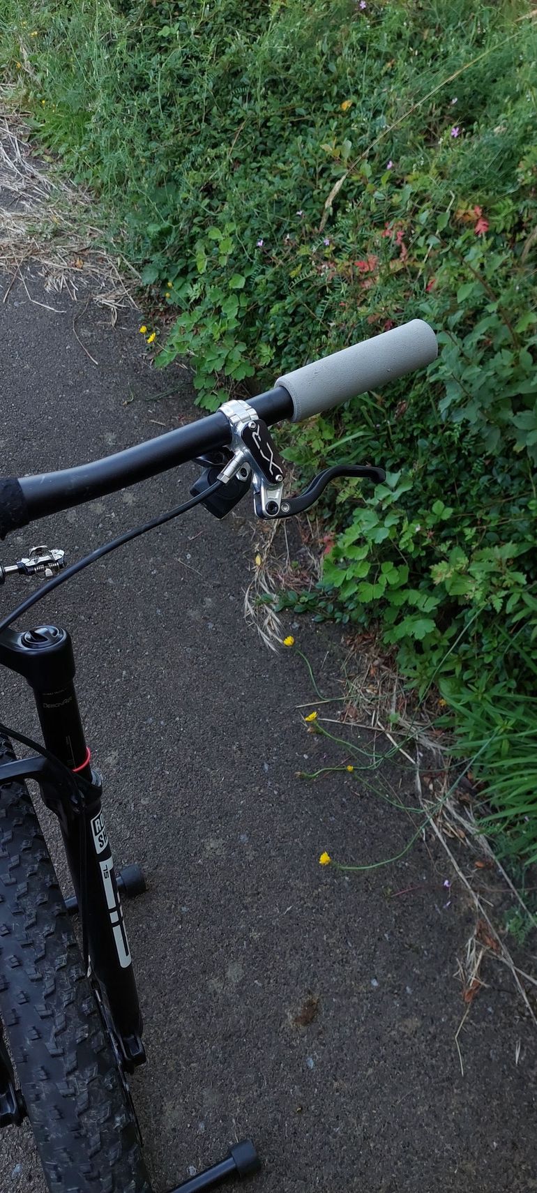 Used Specialized Epic SRAM X01 Eagle AXS 2022 Mountainbike, Schwarz — image 2 of 8