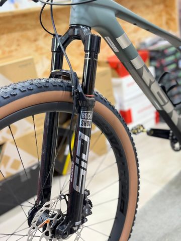 Used Trek Procaliber SRAM GX Eagle 2026 Mountainbike, Light Gray — image 8 of 9