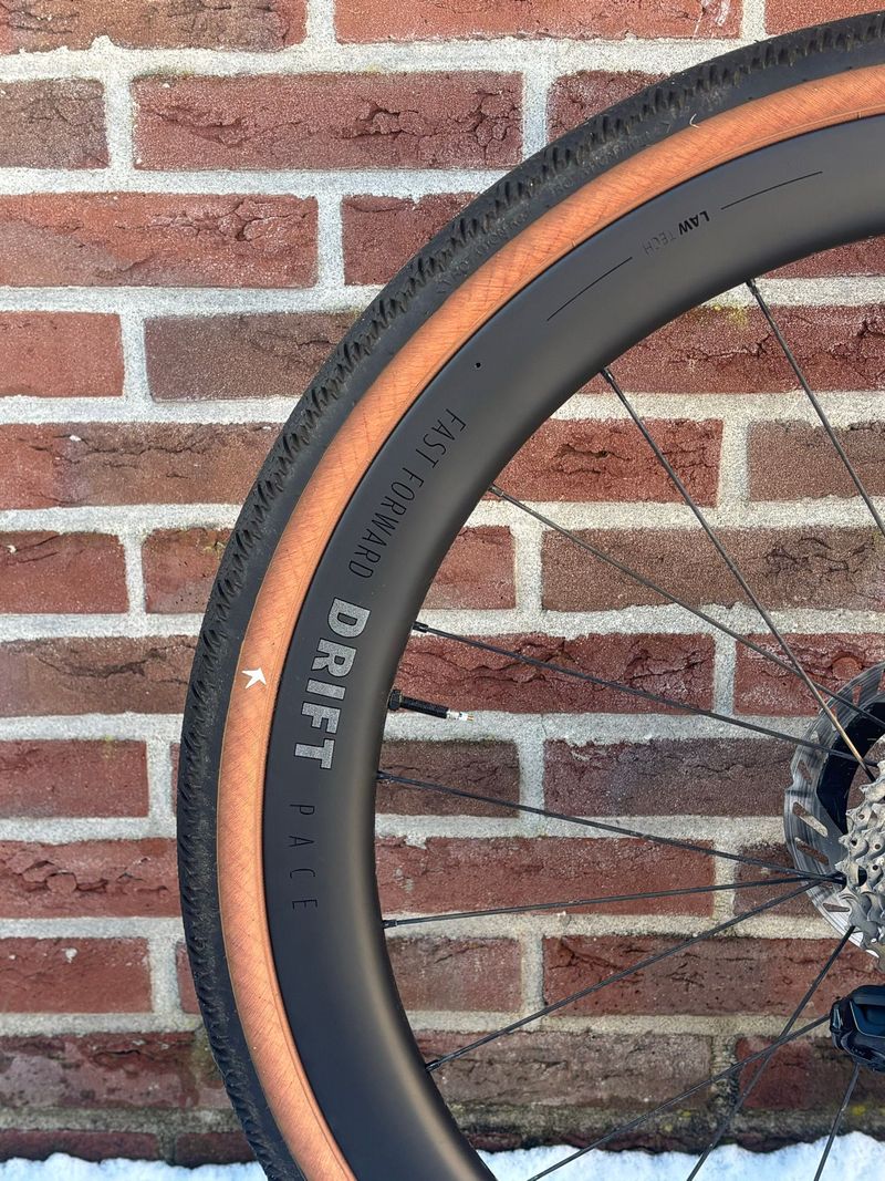 Used Factor Ostro Shimano Dura Ace Di2 2024 Road & Gravel, White — image 7 of 10