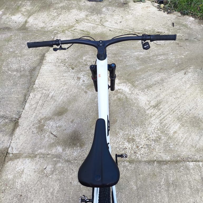 Used CUBE STEREO ONE44 C:68X SLX 2025 2025 Mountainbike, Blanco — image 6 of 9