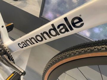 Used Cannondale SuperX 2 2025 2025 Road & Gravel, White — image 2 of 14