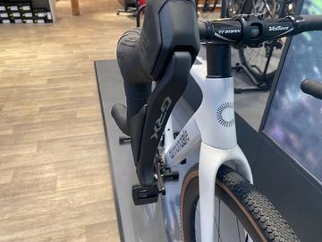Used Cannondale SuperX 2 2025 2025 Road & Gravel, White — image 5 of 14