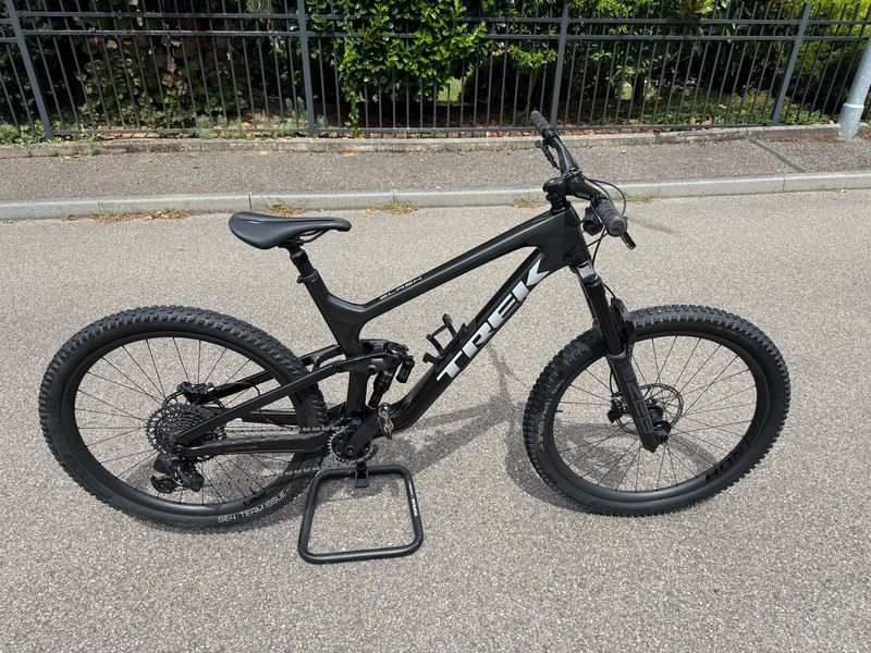 Used TREK Slash 9.8 GX AXS Projekt One 2022 MTB