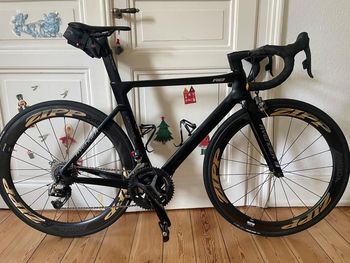 Used AVENGER Avenger R8 Aero Rennrad Carbon SRAM Red Etap Lambda Racing 2017 Road & Gravel — image 5 of 15