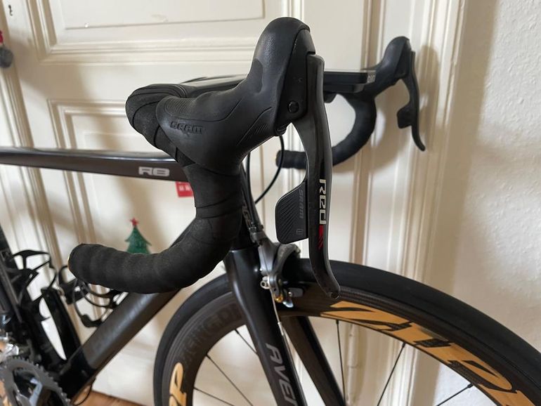 Used AVENGER Avenger R8 Aero Rennrad Carbon SRAM Red Etap Lambda Racing 2017 Road & Gravel — image 6 of 15