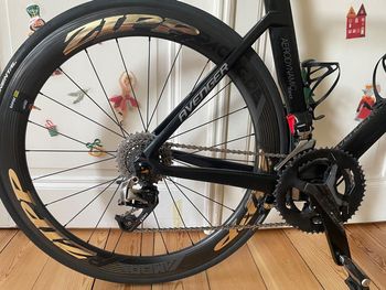 Used AVENGER Avenger R8 Aero Rennrad Carbon SRAM Red Etap Lambda Racing 2017 Road & Gravel — image 9 of 15