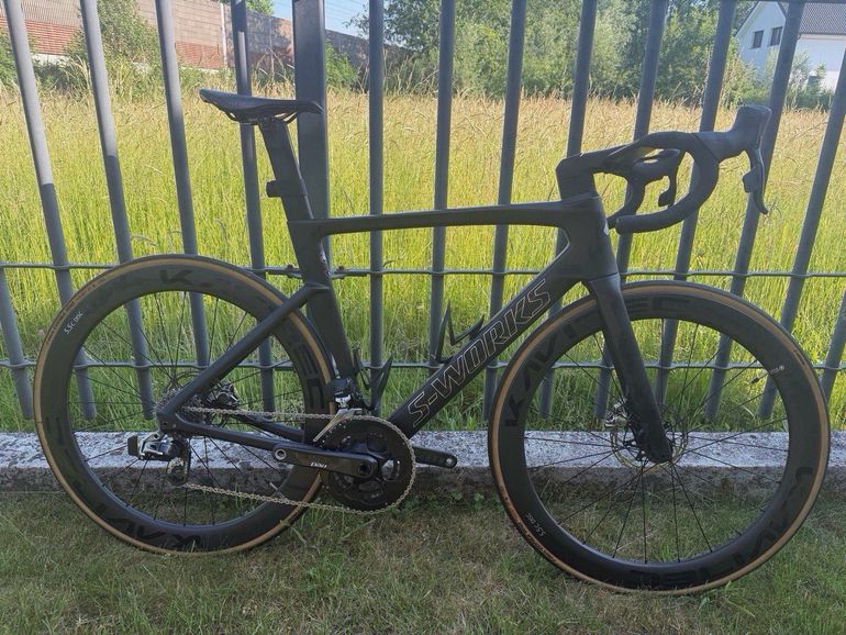 Used Specialized Venge SRAM Red eTap 2019 Road & Gravel, Black — image 12 of 15