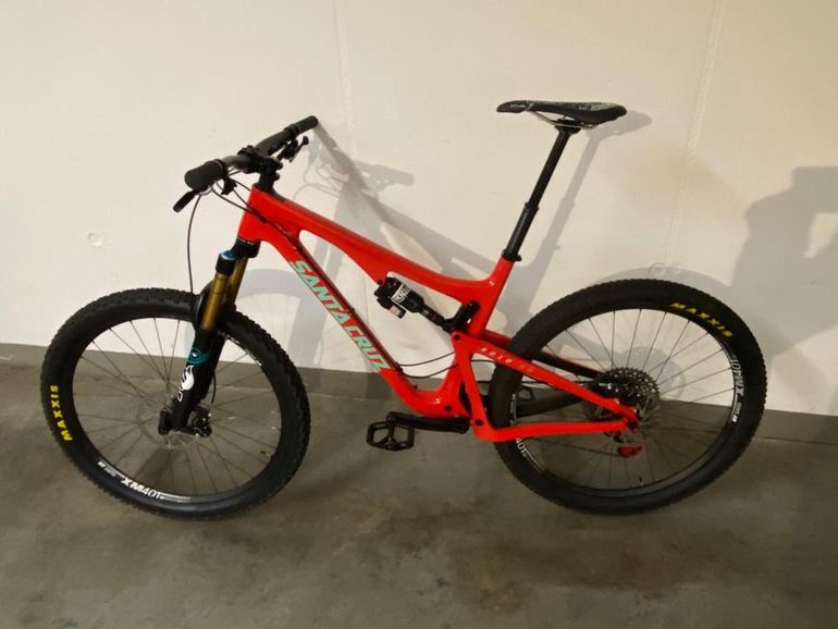 Used Santa Cruz Santa Cruz 5010 Carbon CC 2017 Mountainbike — image 1 of 6