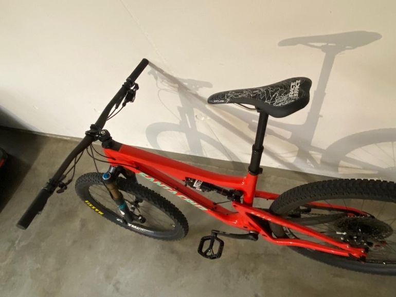 Used Santa Cruz Santa Cruz 5010 Carbon CC 2017 Mountainbike — image 2 of 6