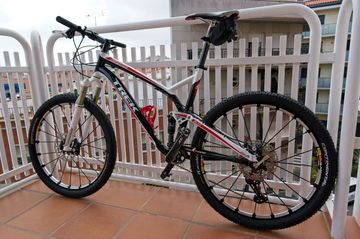 Tweedehands Trek Top Fuel 9 2010 2010 Mountainbike — afbeelding 2 van 9