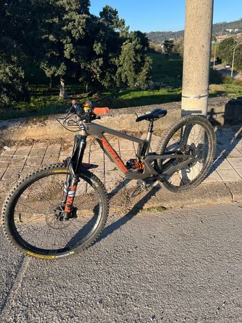 Santa Cruz, Megatower S / Carbon C 2024